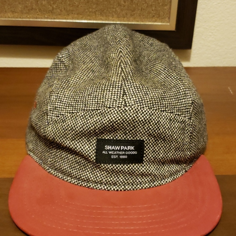 Casual Shaw Park with buckle strap